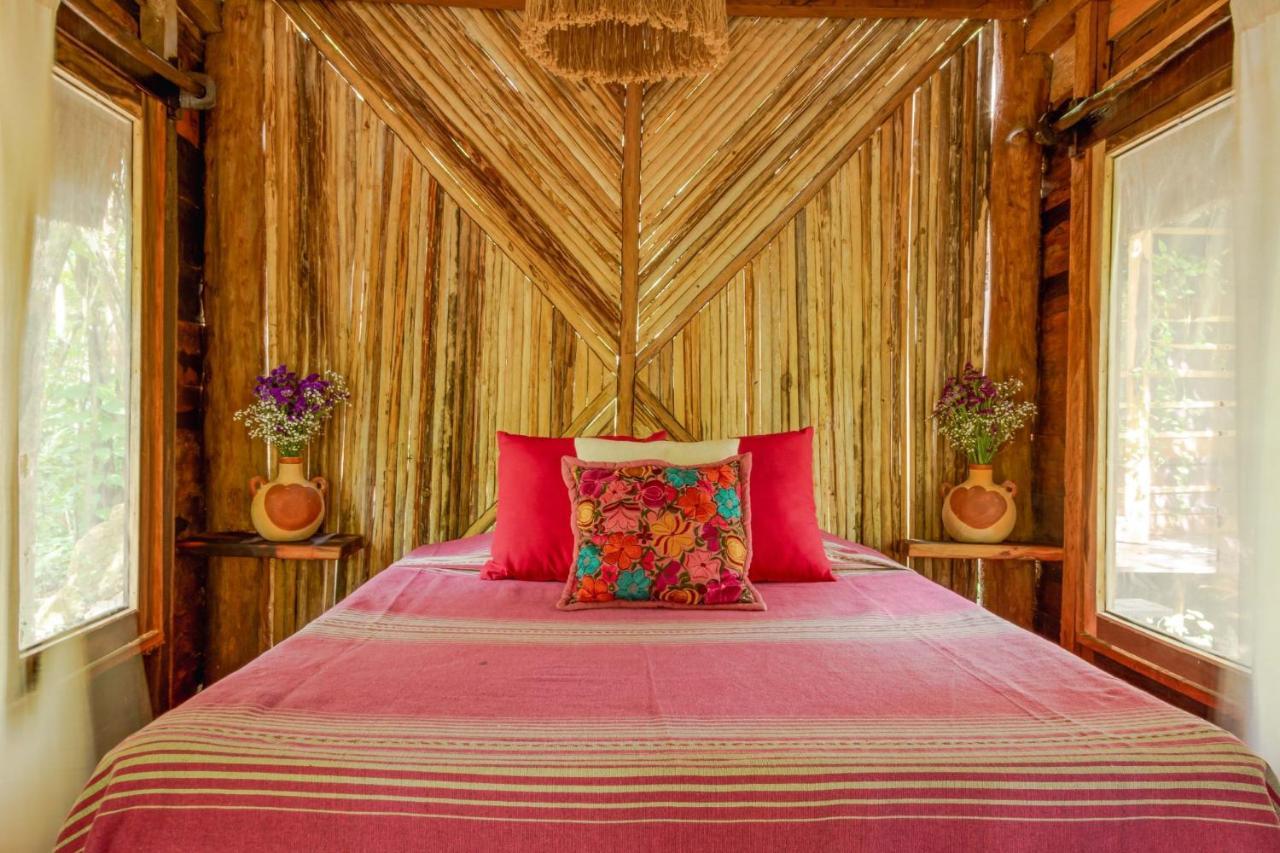 Madre Tierra Eco Habitat Guest House Puerto Morelos Ngoại thất bức ảnh