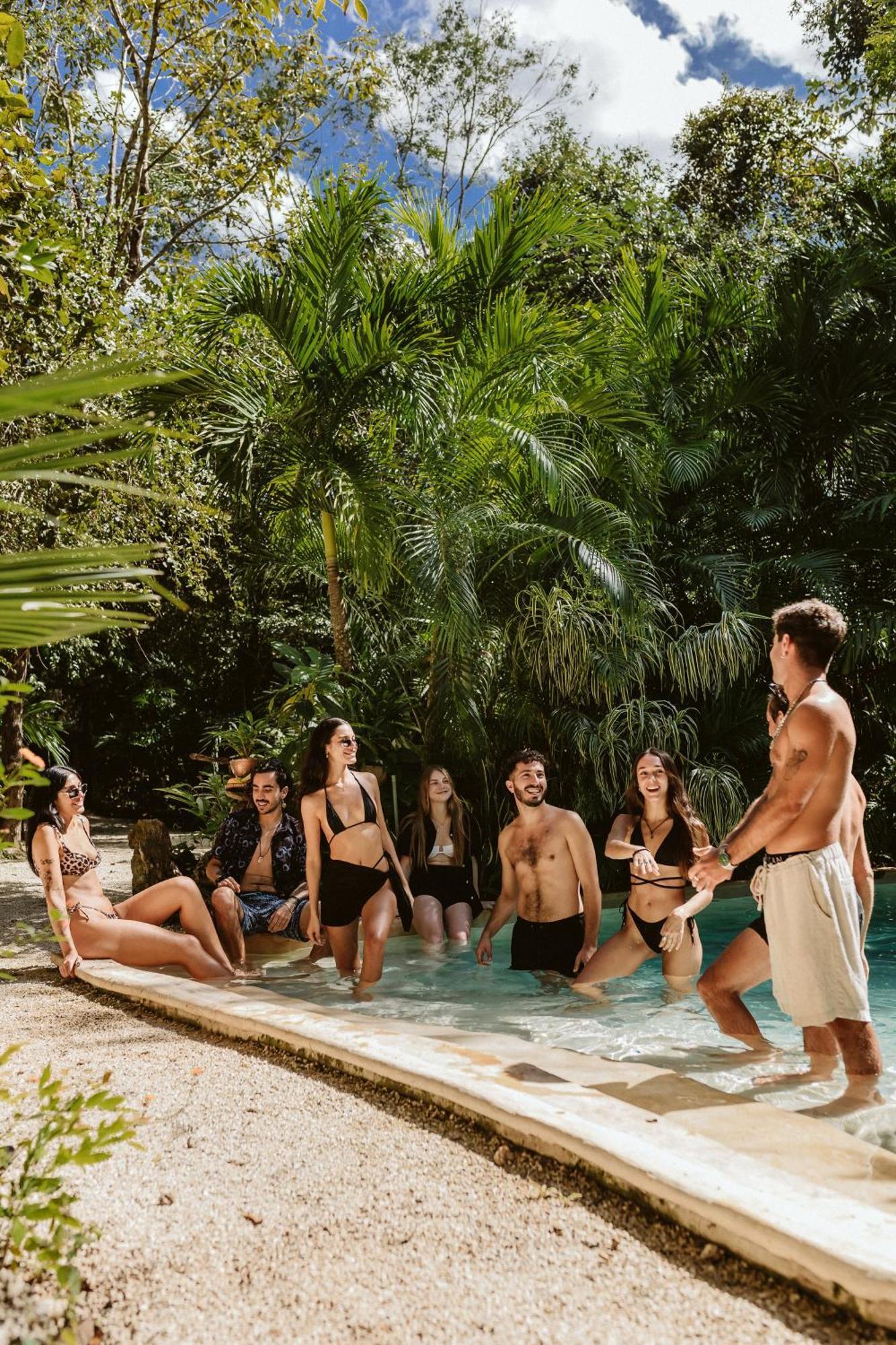 Madre Tierra Eco Habitat Guest House Puerto Morelos Ngoại thất bức ảnh